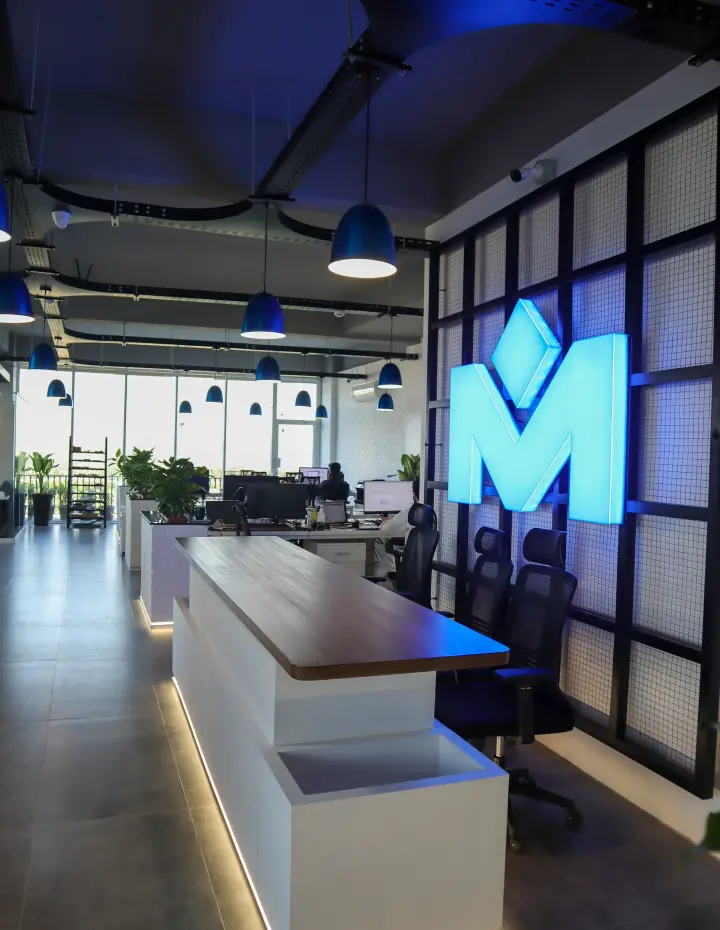 Hardware and software agency image